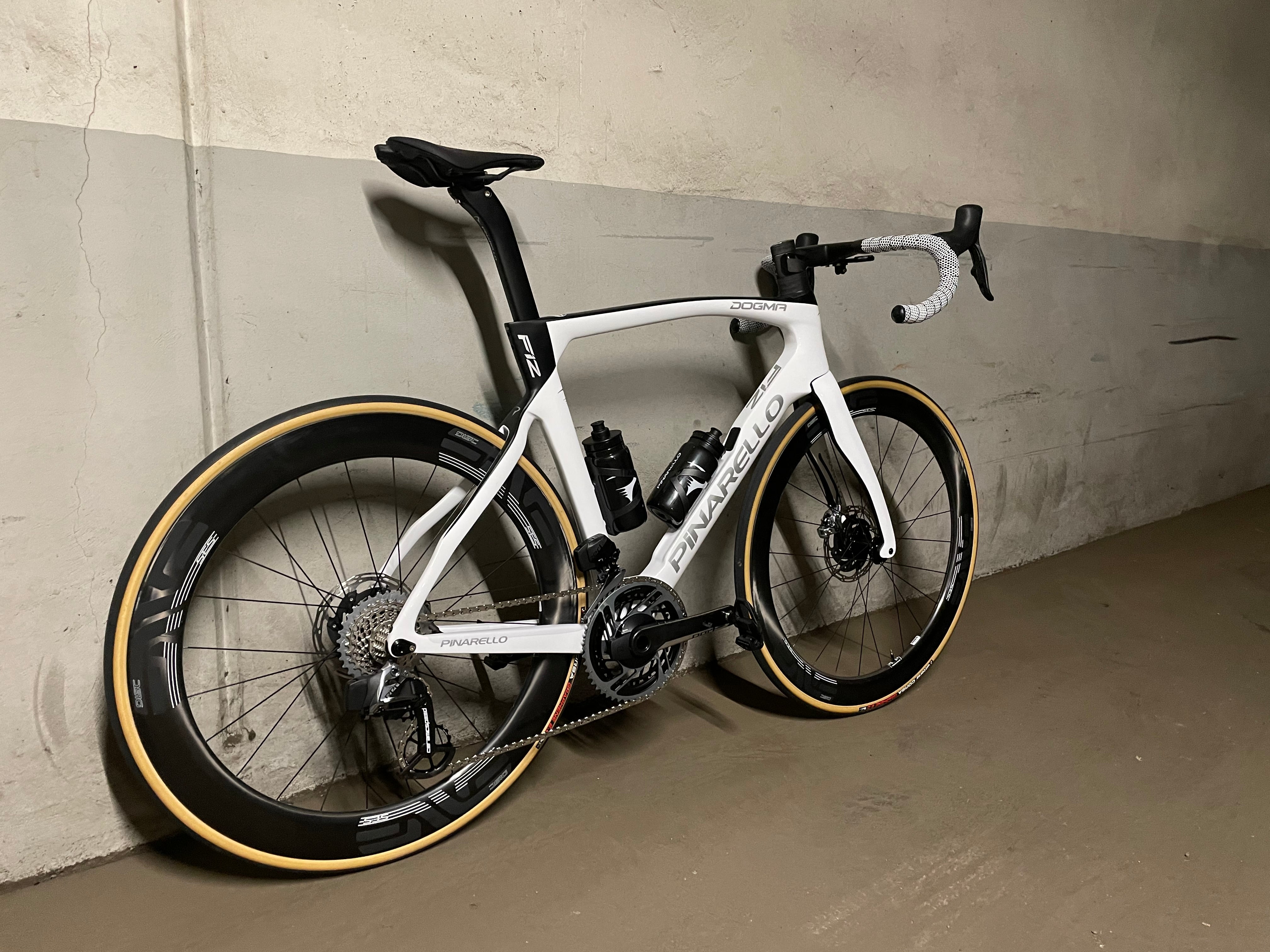 Pinarello Dogma F12 Custom