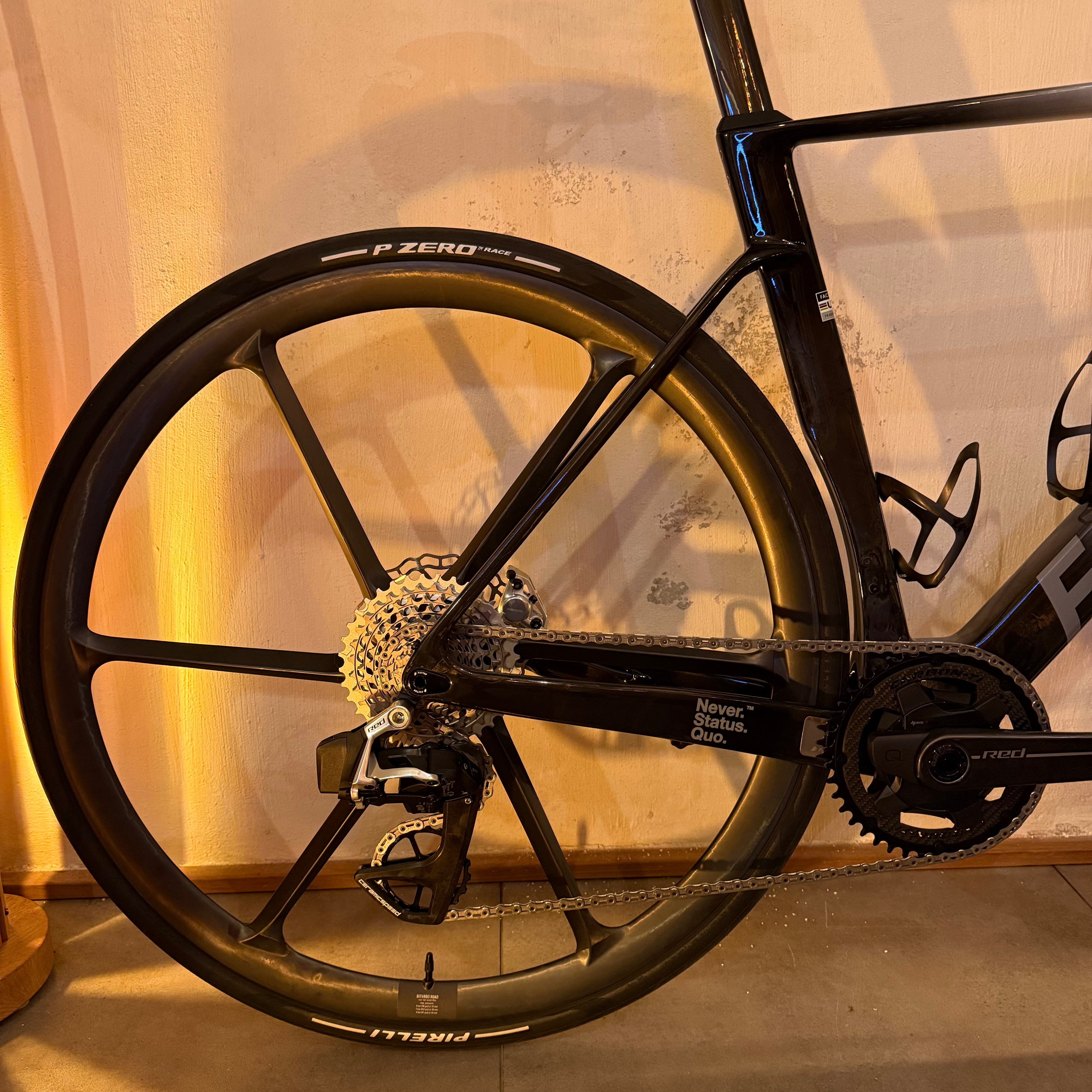 Factor OSTRO VAM 2.0 Custom Prismastudio SRAM