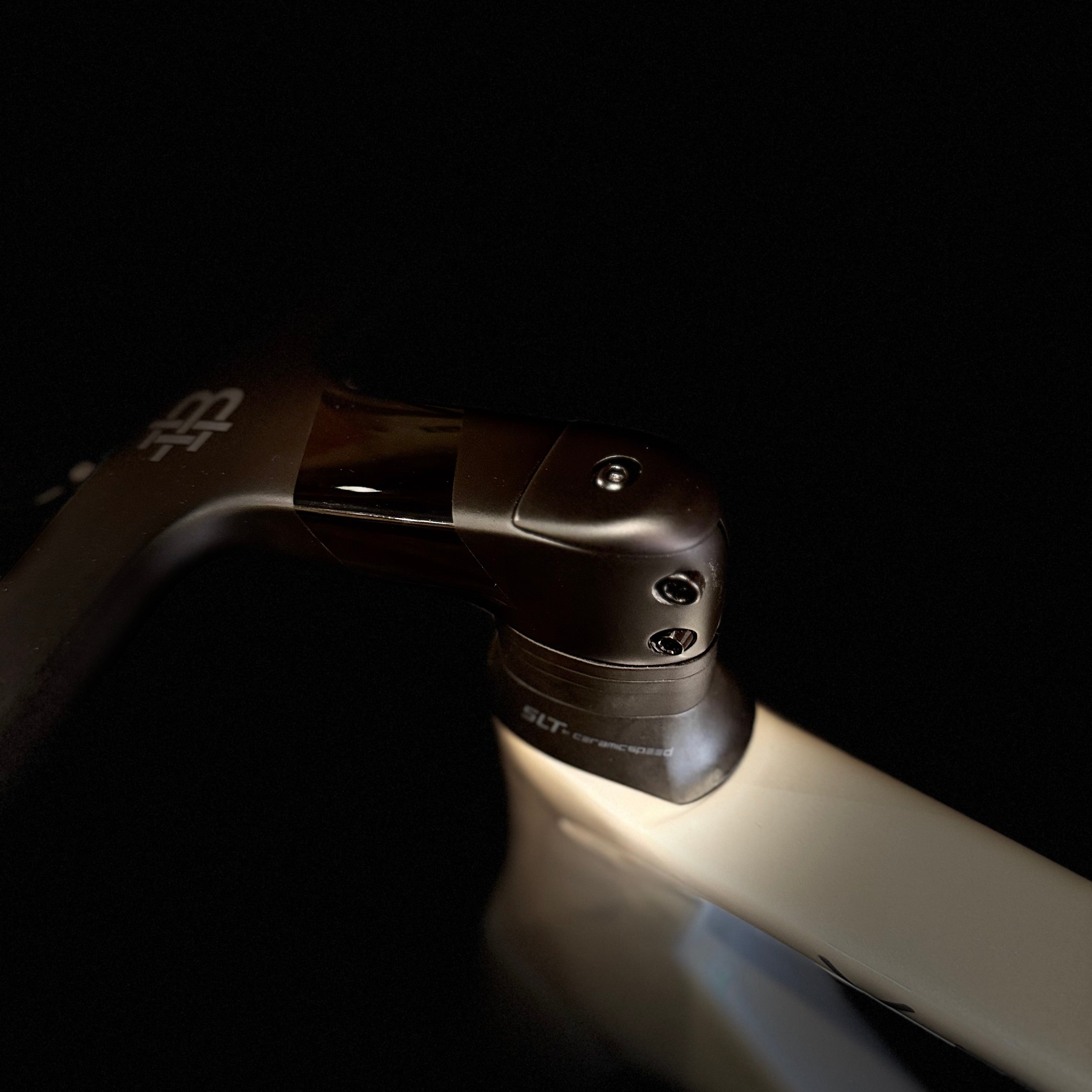Factor OSTRO VAM 2.0 Custom Prismastudio SRAM
