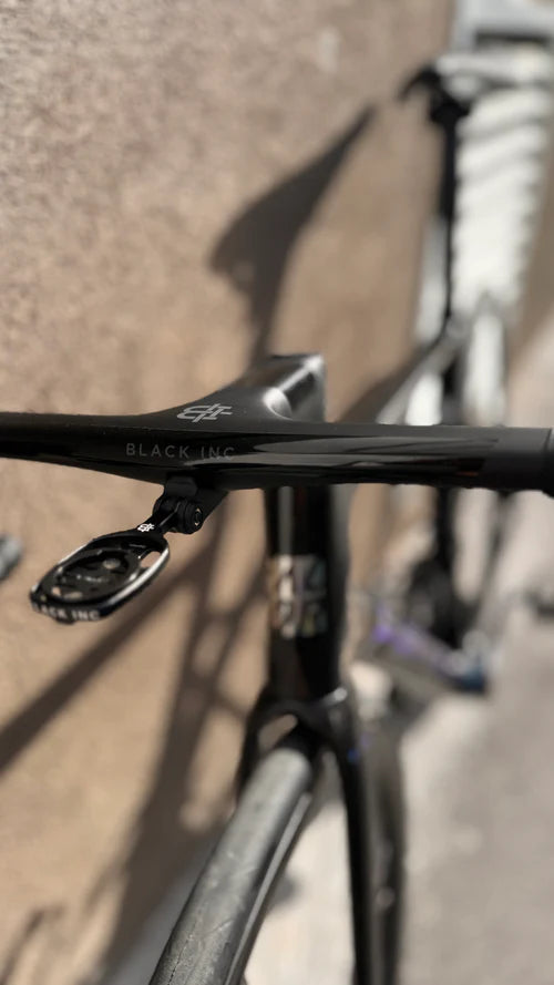 FACTOR 02 VAM Custom