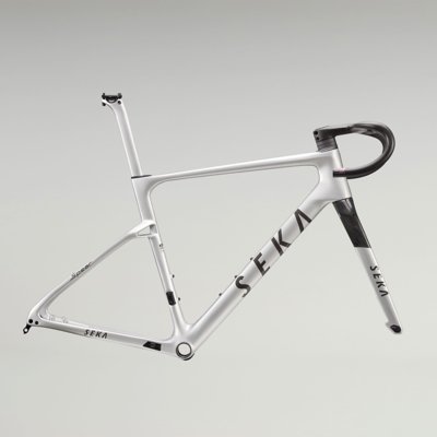 Achromatic Silver