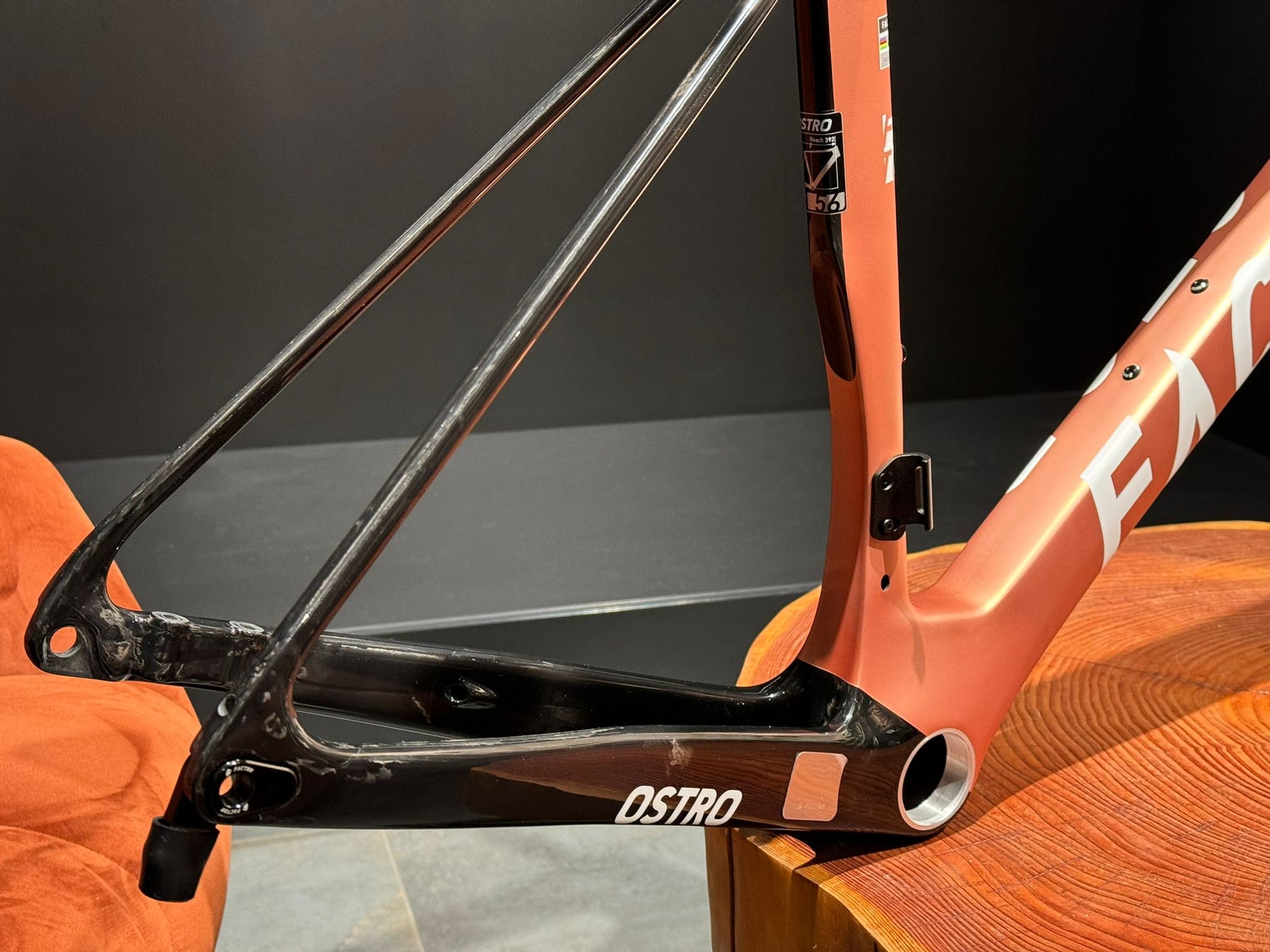 Factor OSTRO VAM 2.0 Frameset Millar 2024